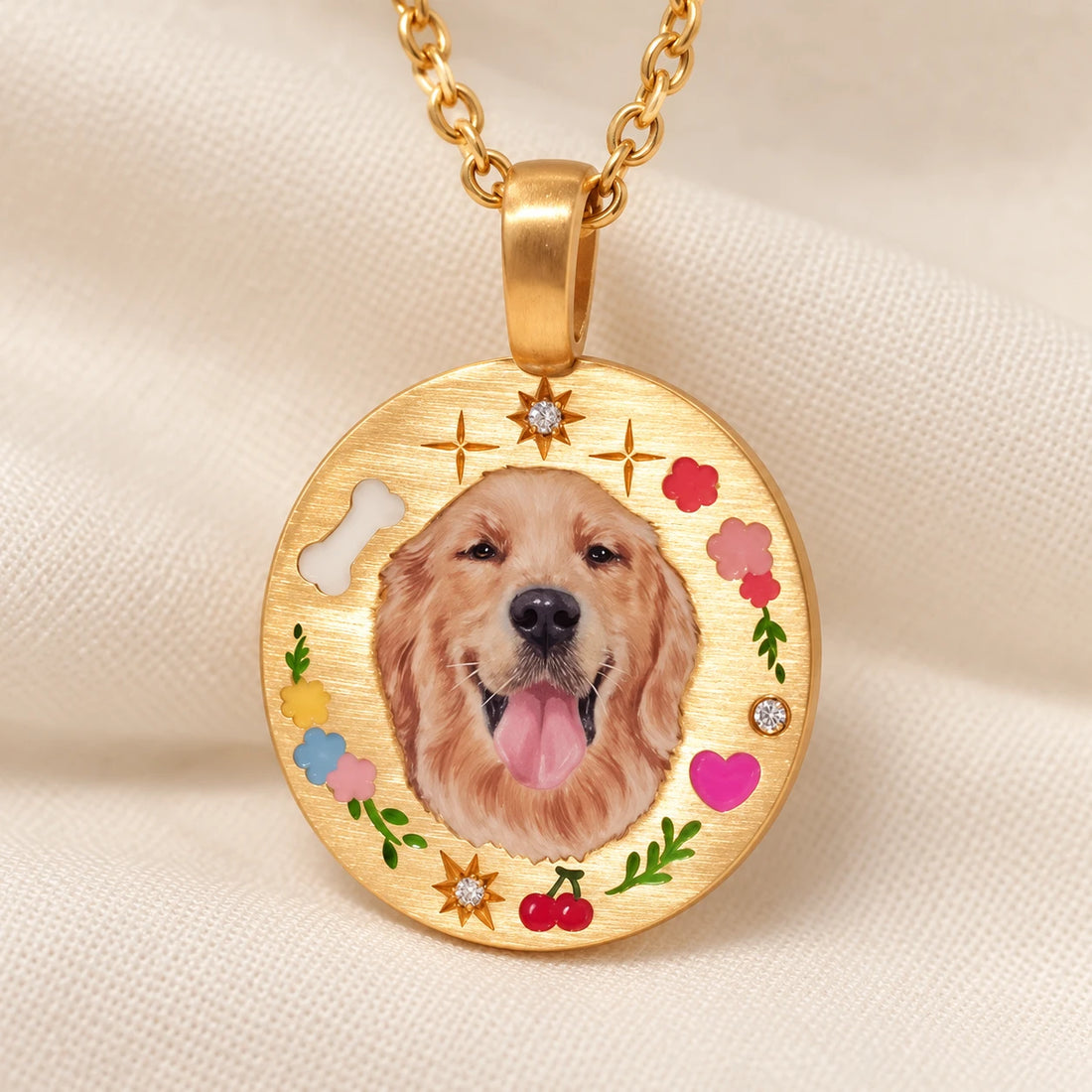 Collier personnalisé en or 18 carats avec portrait d'animal peint à la main